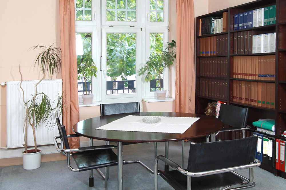 Lothar Dohrn - Rechtsanwalt - Besprechungszimmer Lothar Dohrn - Rechtsanwalt - Besprechungszimmer